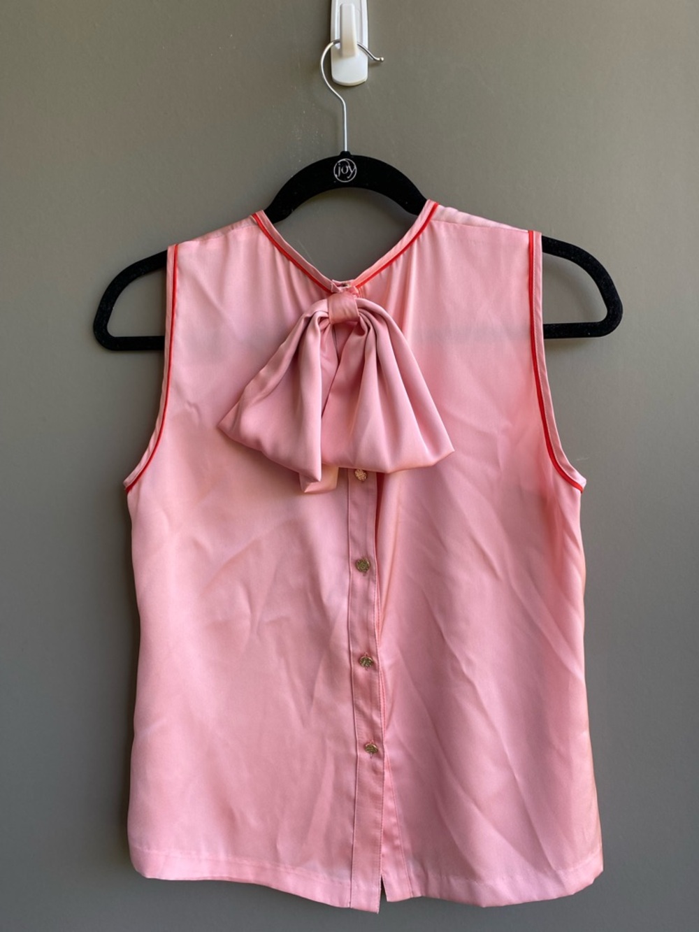 Emily McCarthy Sleeveless Bow Pink Shell Top with Contrast Trim Size S